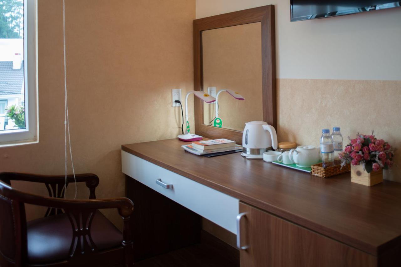 Duy Vinh Hotel Dalat エクステリア 写真