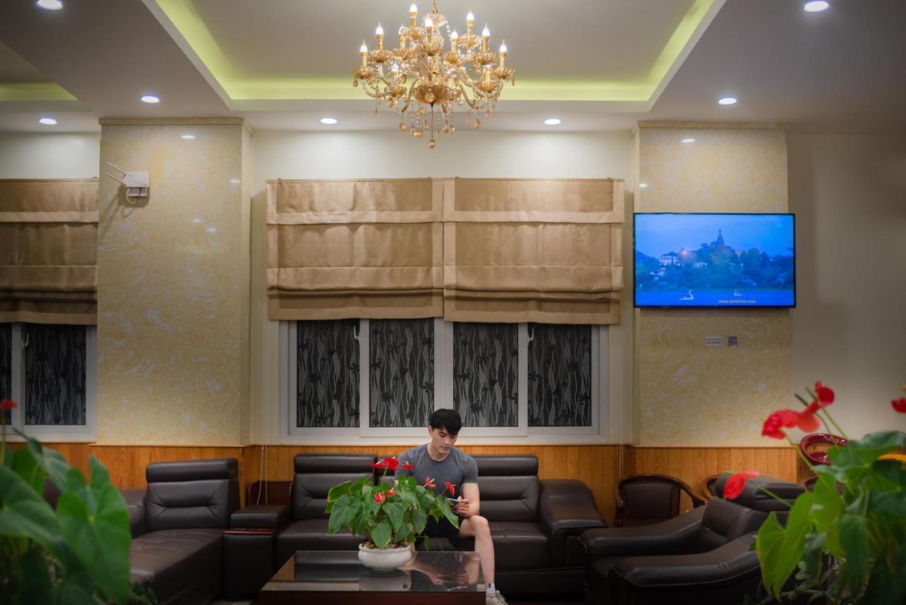 Duy Vinh Hotel Dalat エクステリア 写真