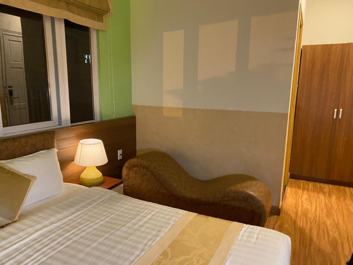 Duy Vinh Hotel Dalat エクステリア 写真